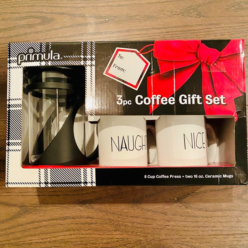 SOLD Coffee press and mugs